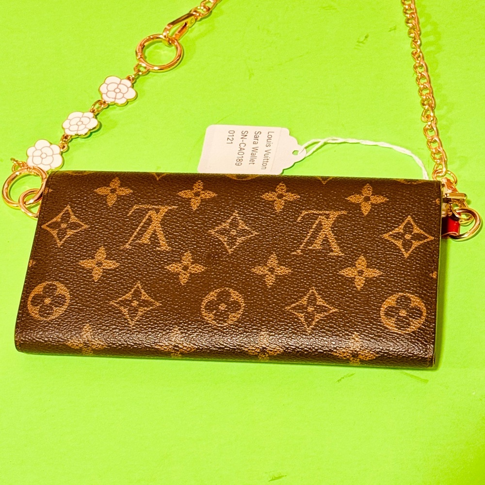 Louis Vuitton Brown Monogram Sarah long bifold wallet this is Labeled feature - Picture 10 of 15